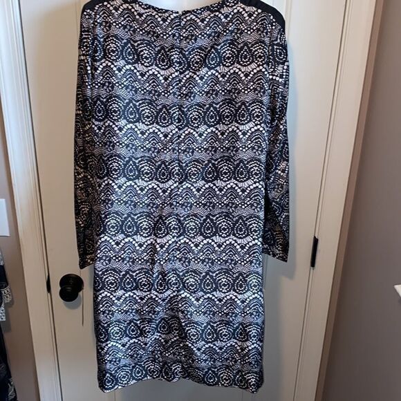 Mossimo dress  - Picture 7 of 9